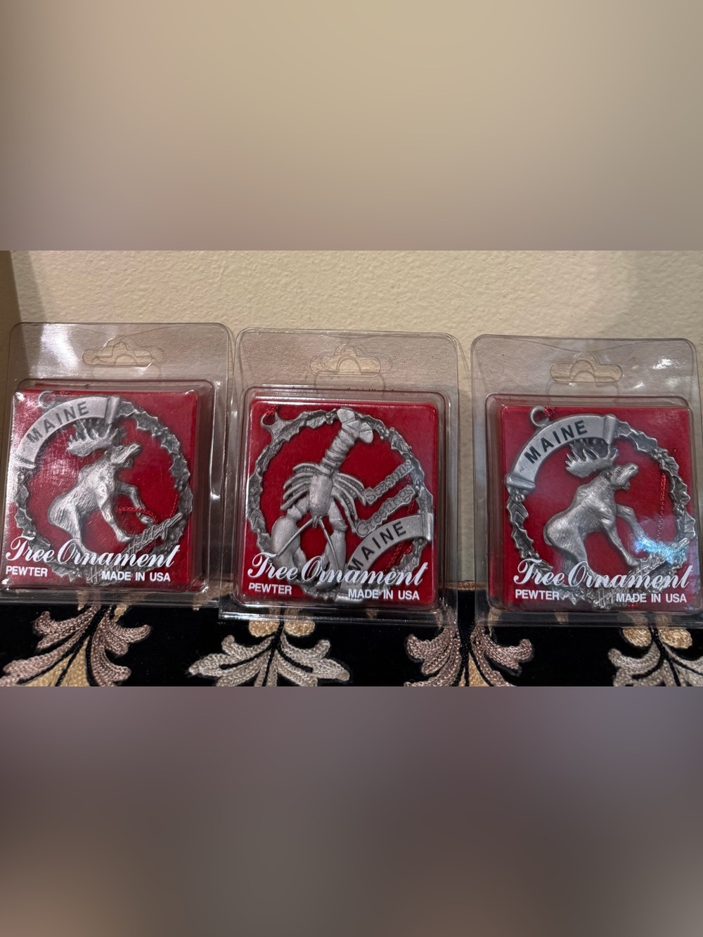 Maine Souvenir & Holiday Bundle: Ornaments, Shot Glass & Bookmark - Picture 4 of 9